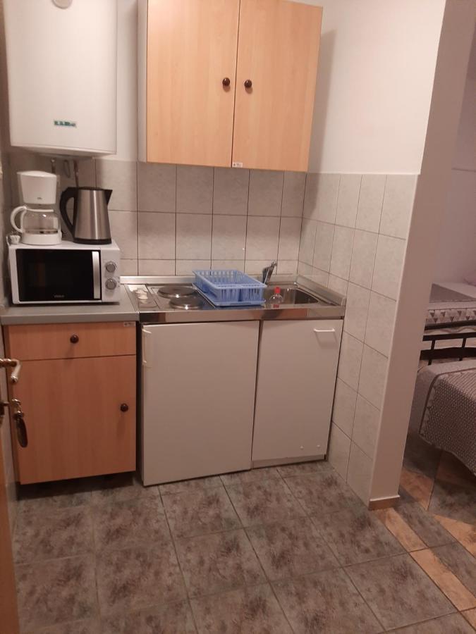 Apartments Marta Starigrad Paklenica Ngoại thất bức ảnh
